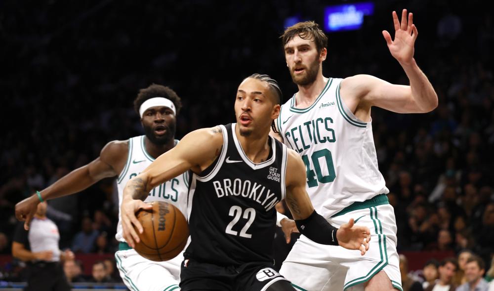 联赛中崭露 联赛中崭露