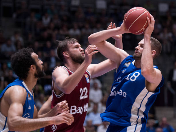 的对手时 的对手时