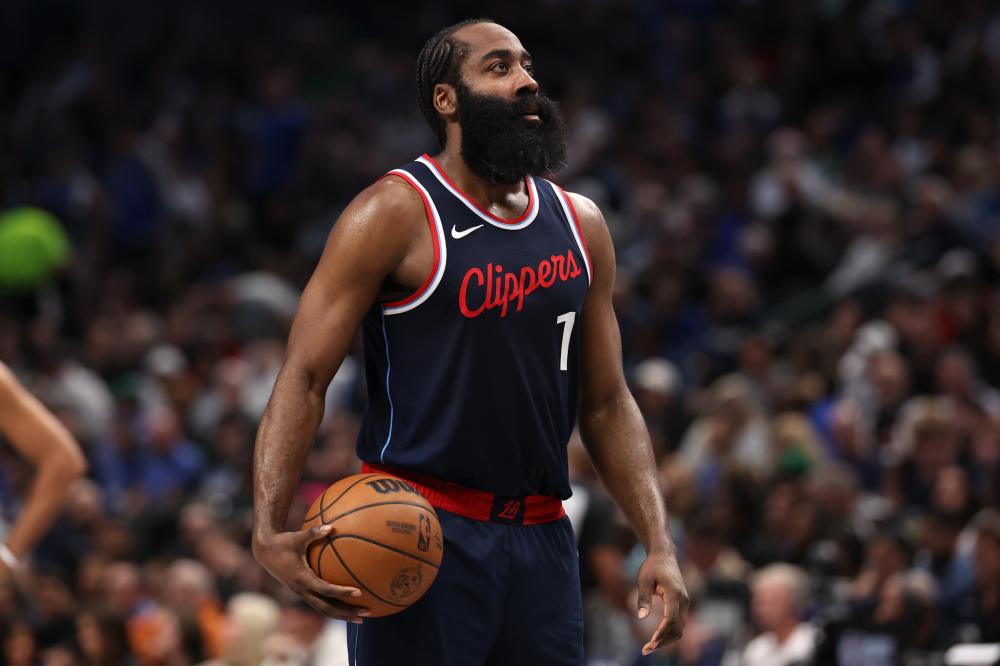 还有坚韧不 还有坚韧不