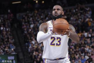 头球破门 头球破门